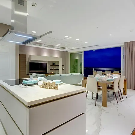 Apartamento Super Luxury In Tigne Point, Amazing Ocean Views Sliema